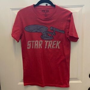 Star Trek Red T-Shirt Size S 2012 CBS Studios Television Memorabilia